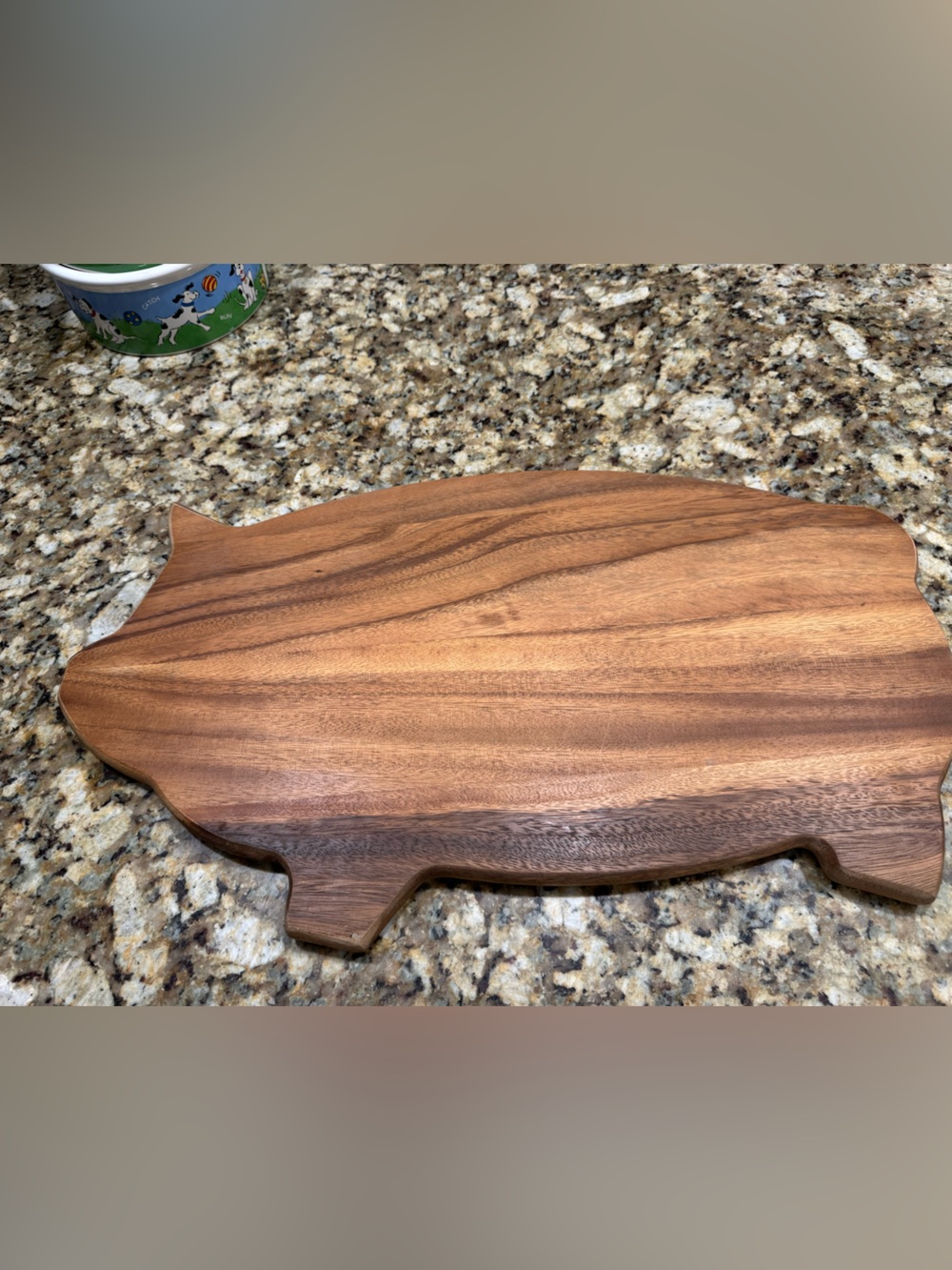 Paula Deen Pig Shaped Acacia Wood Large Cutting Board - 22” x 11” - Picture 2 of 4